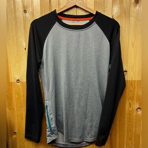 Women’s Patagonia UPF shirt